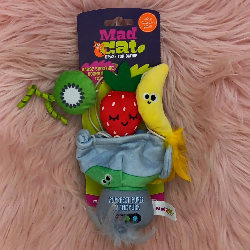 RARE FIND!! Brand New MAD CAT SASSY SMOOTHIE DOORKNOB TOY